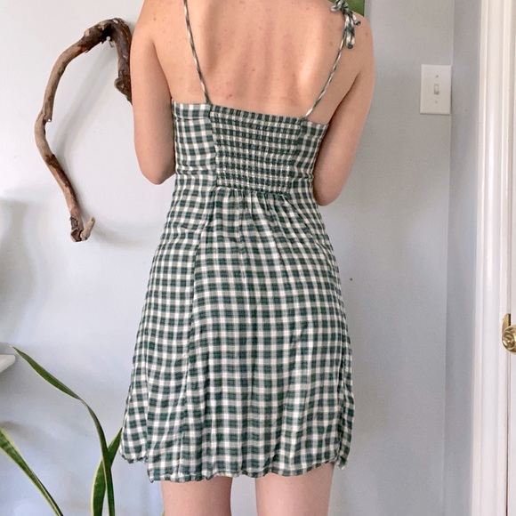 🍃Plaid Mini Dress 🍃 - Picture 2 of 3